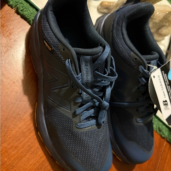 New Balance Men's Dark Blue and Yellow Sneakers - Picture 7 of 8